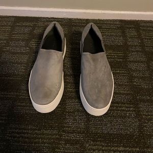 Vince Warren Slip-On Platform Suede Grey Sneaker Size 9